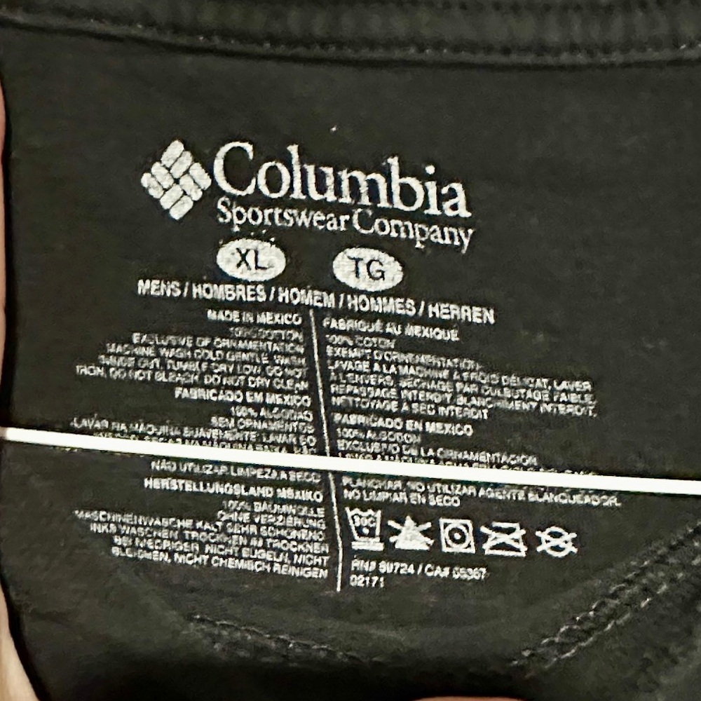 Columbia Men's Black Tee - Picture 3 of 3